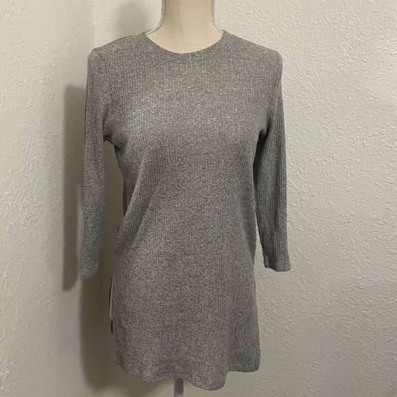 F21 Ribbed Knit Top - Picture 2 of 6